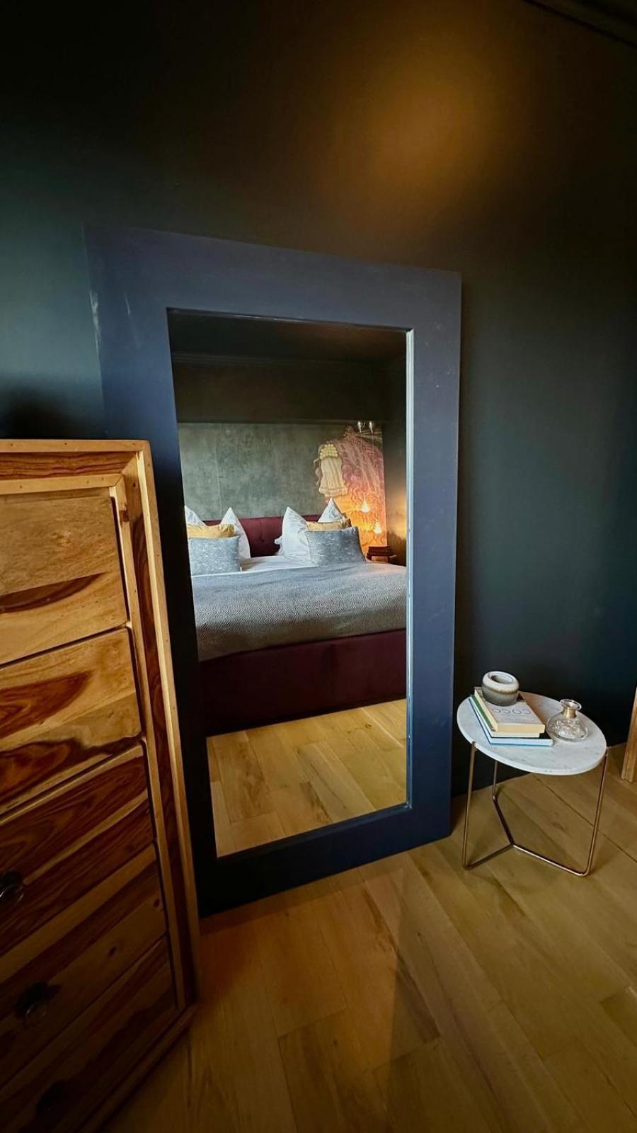 Noir Penthouse Apartman Tergovistye Kültér fotó